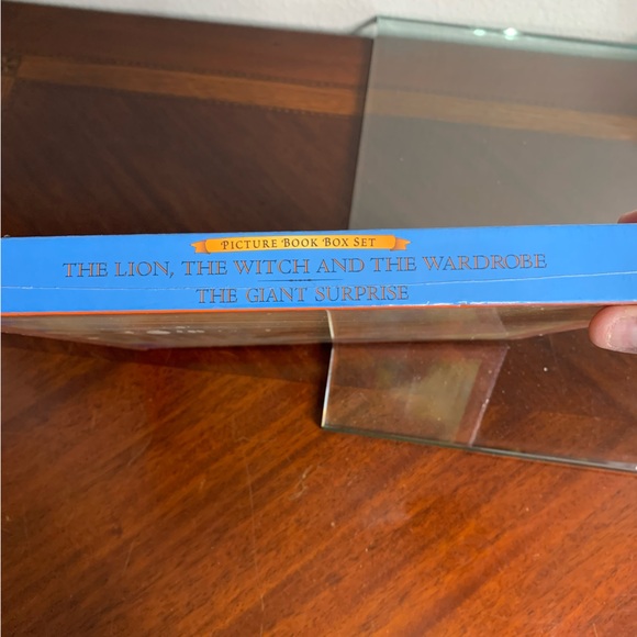 Brand New Rare The Lion, The Witch, and the Wardrobe Picture Book Set. - Picture 9 of 10